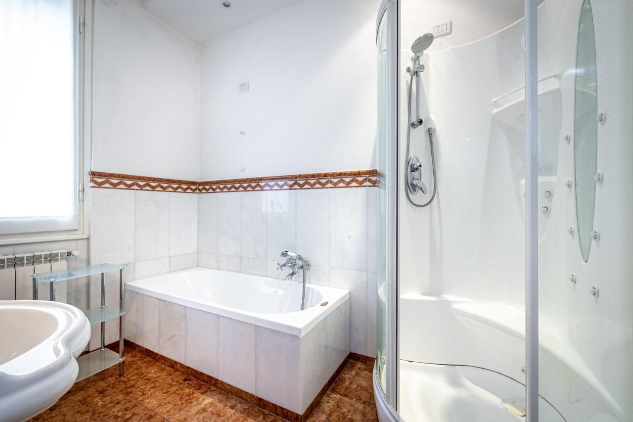 Yid D'Azeglio Luxury Apartment With Parking Firenze Esterno foto